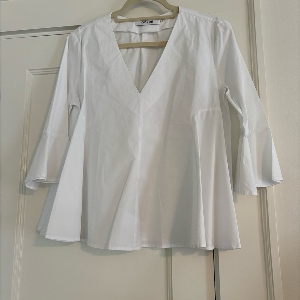 White DO+BE long sleeve shirt